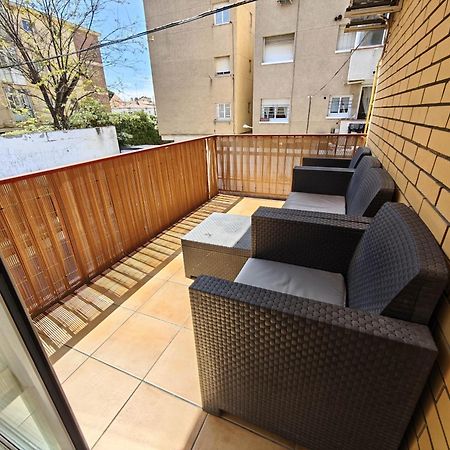 Apartamento Playa Con Piscina Parking Y 2 Habitac Castelldefels Εξωτερικό φωτογραφία