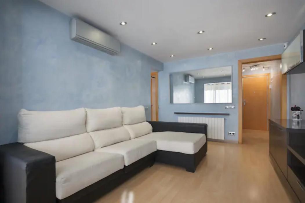Apartamento Playa Con Piscina Parking Y 2 Habitac Castelldefels Εξωτερικό φωτογραφία